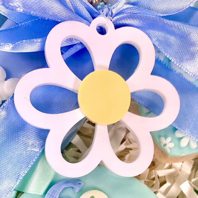 Daisy Flower Acrylic Cake Box Tags.