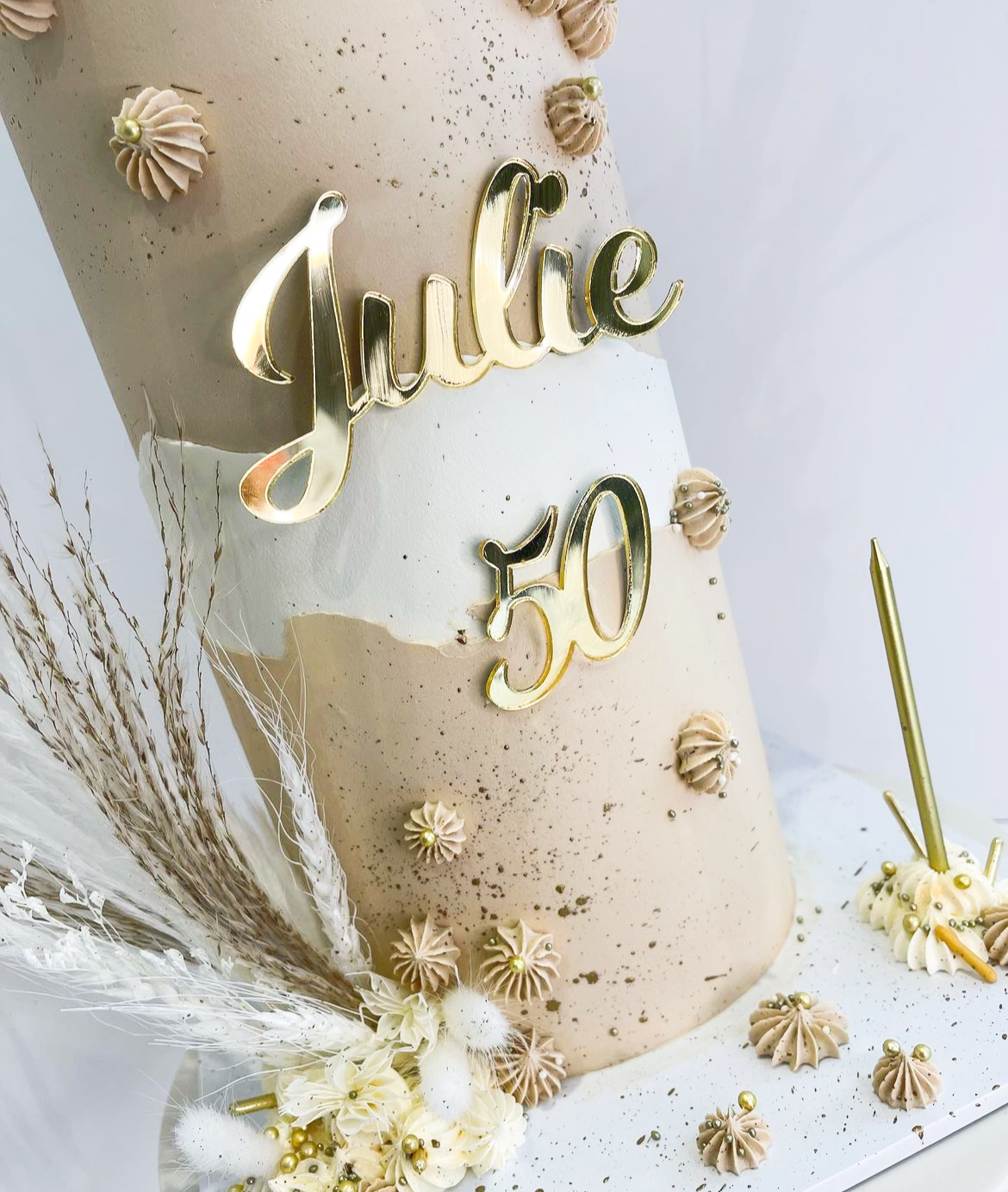 Adorn Font Name Charm - Personalised Acrylic Cake Decor