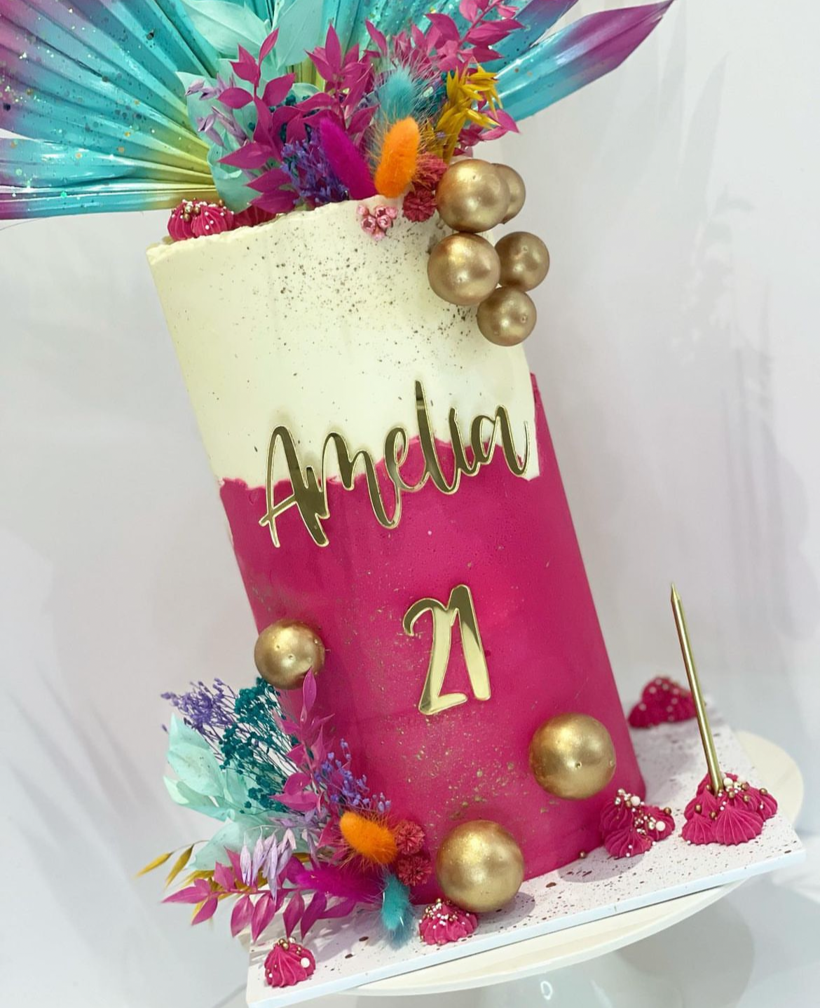 Scribe Font Name Charm - Personalised Acrylic Cake Decor